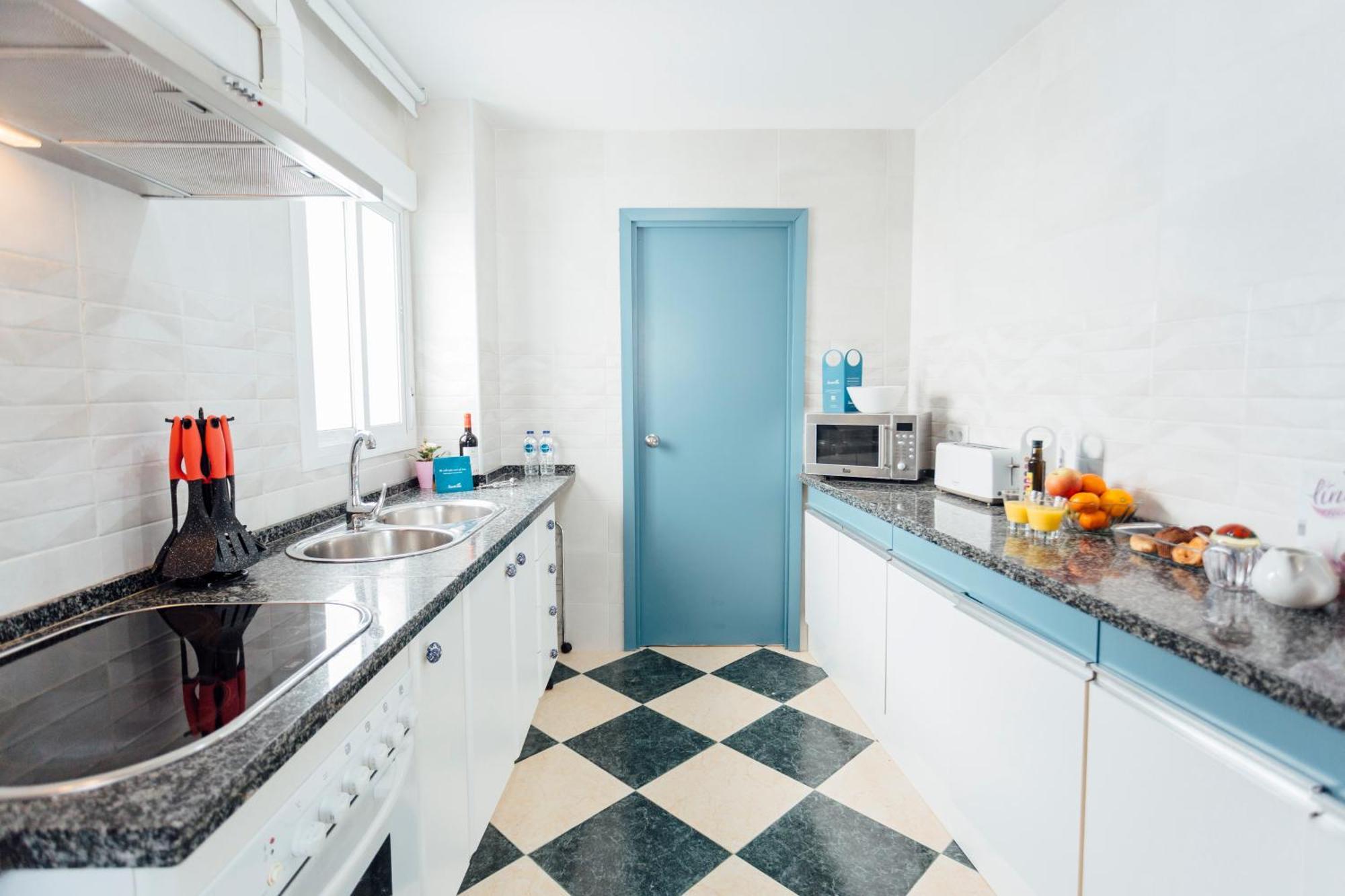 Stunning And Colorful- 4Bd 2Bth- Santa Cruz Leilighet Sevilla Eksteriør bilde