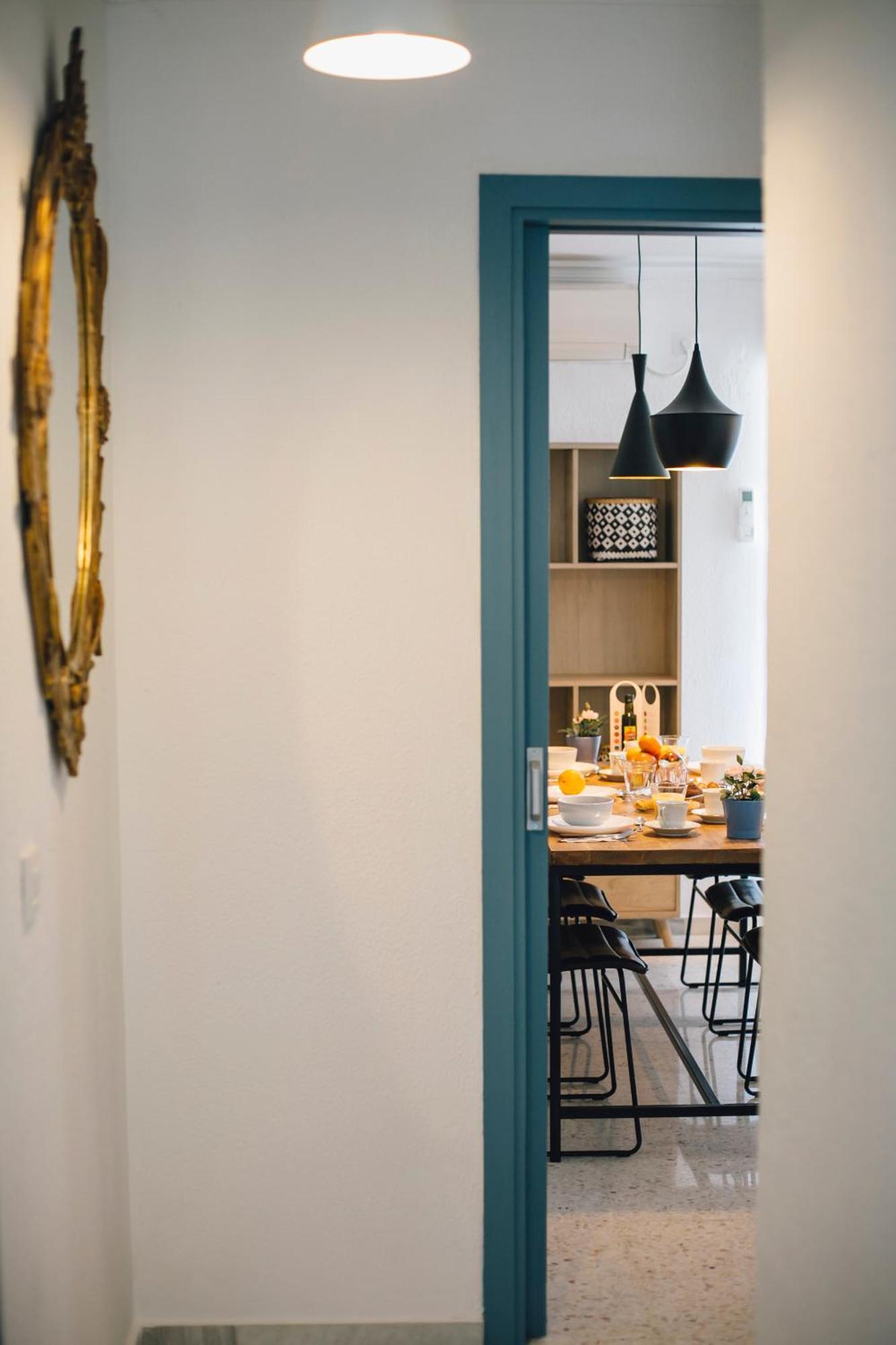Stunning And Colorful- 4Bd 2Bth- Santa Cruz Leilighet Sevilla Eksteriør bilde
