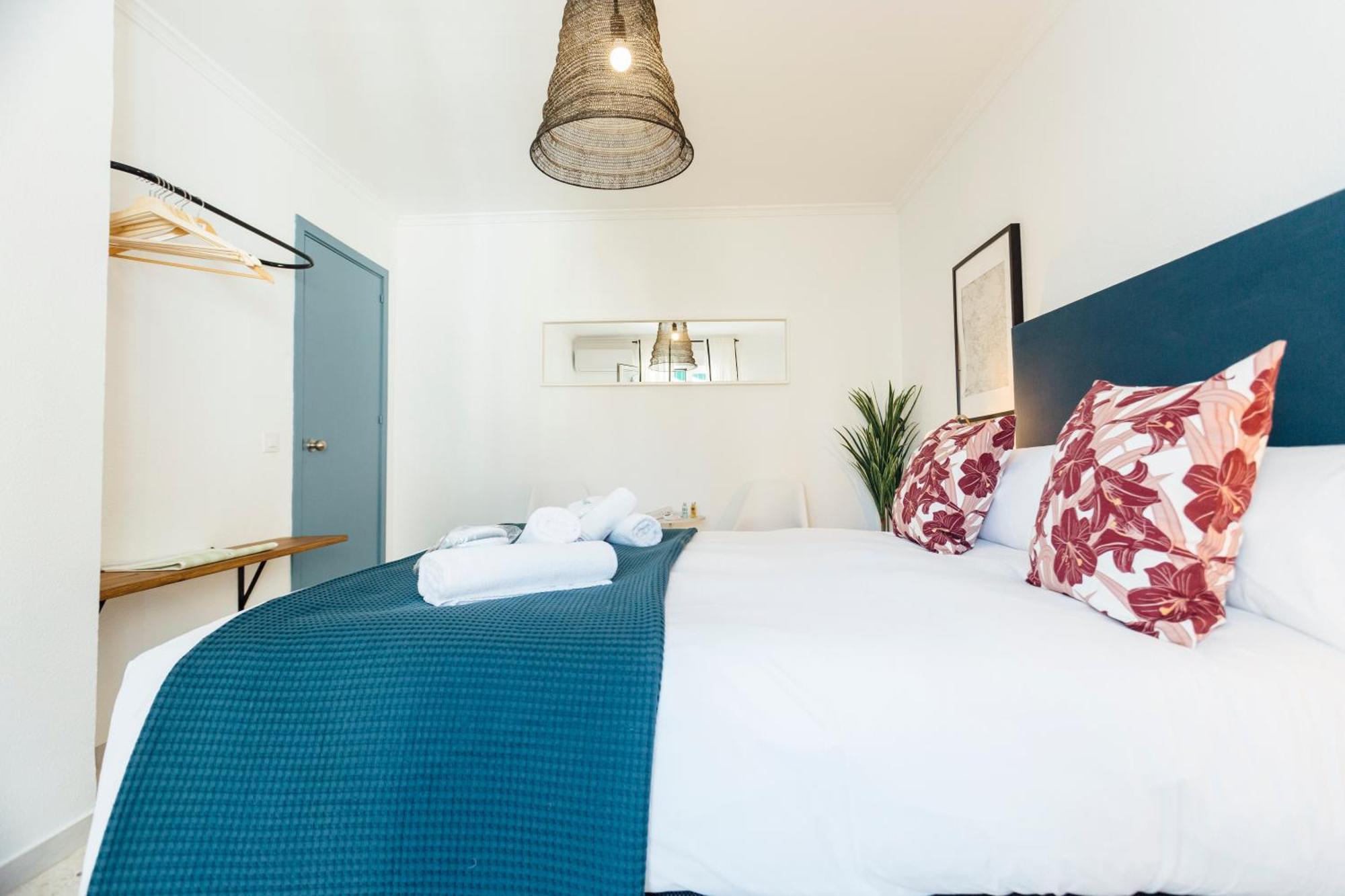 Stunning And Colorful- 4Bd 2Bth- Santa Cruz Leilighet Sevilla Eksteriør bilde
