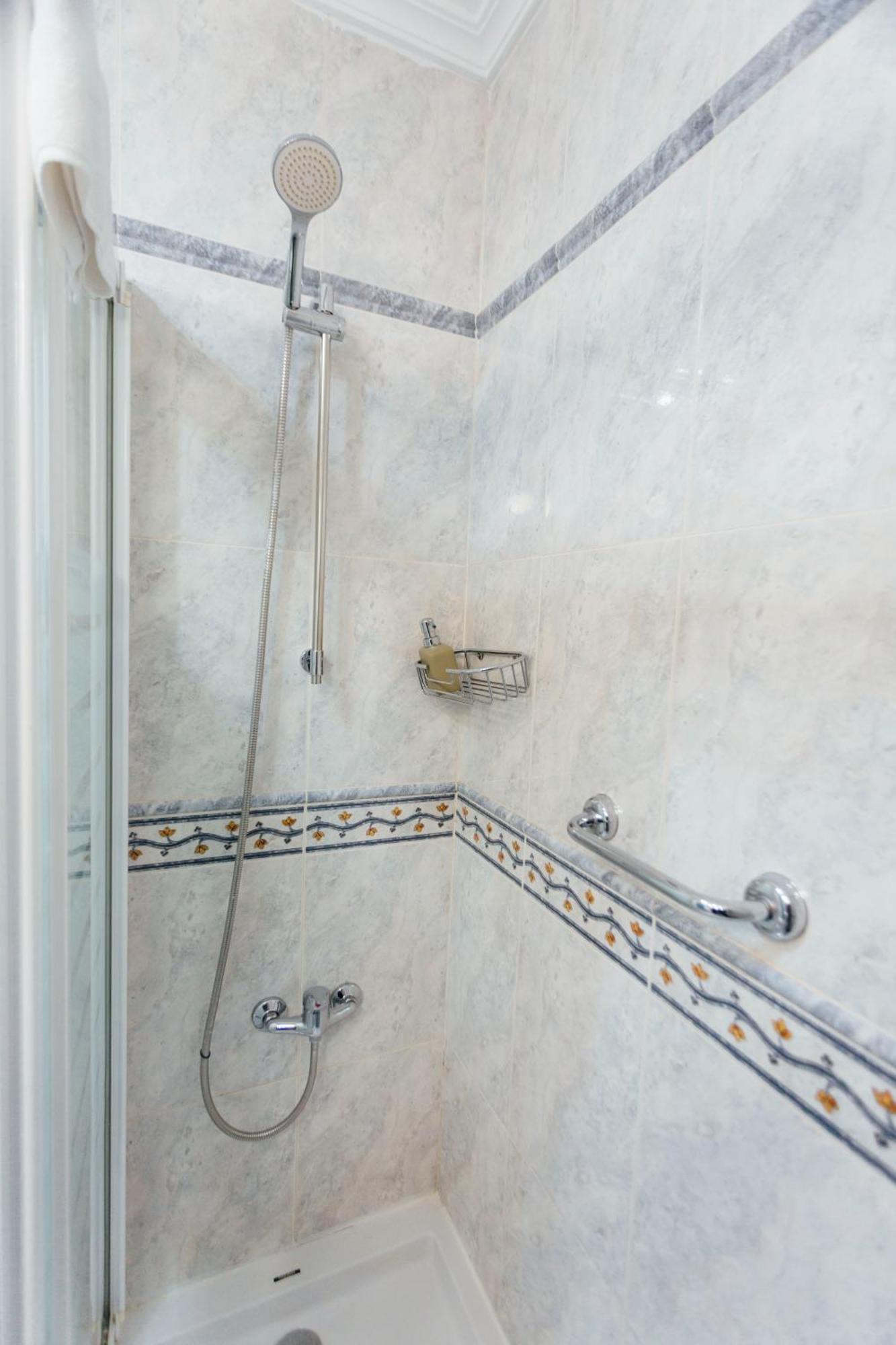 Stunning And Colorful- 4Bd 2Bth- Santa Cruz Leilighet Sevilla Eksteriør bilde